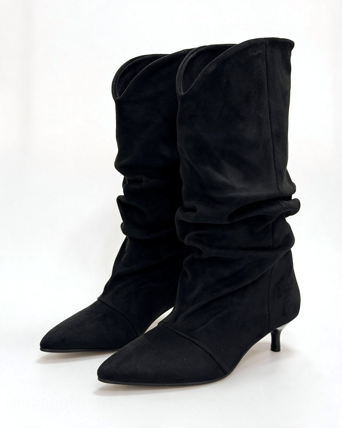 Ženske čizme G657 - M.O.D. - gužvane - na tanku štiklu - CRNA