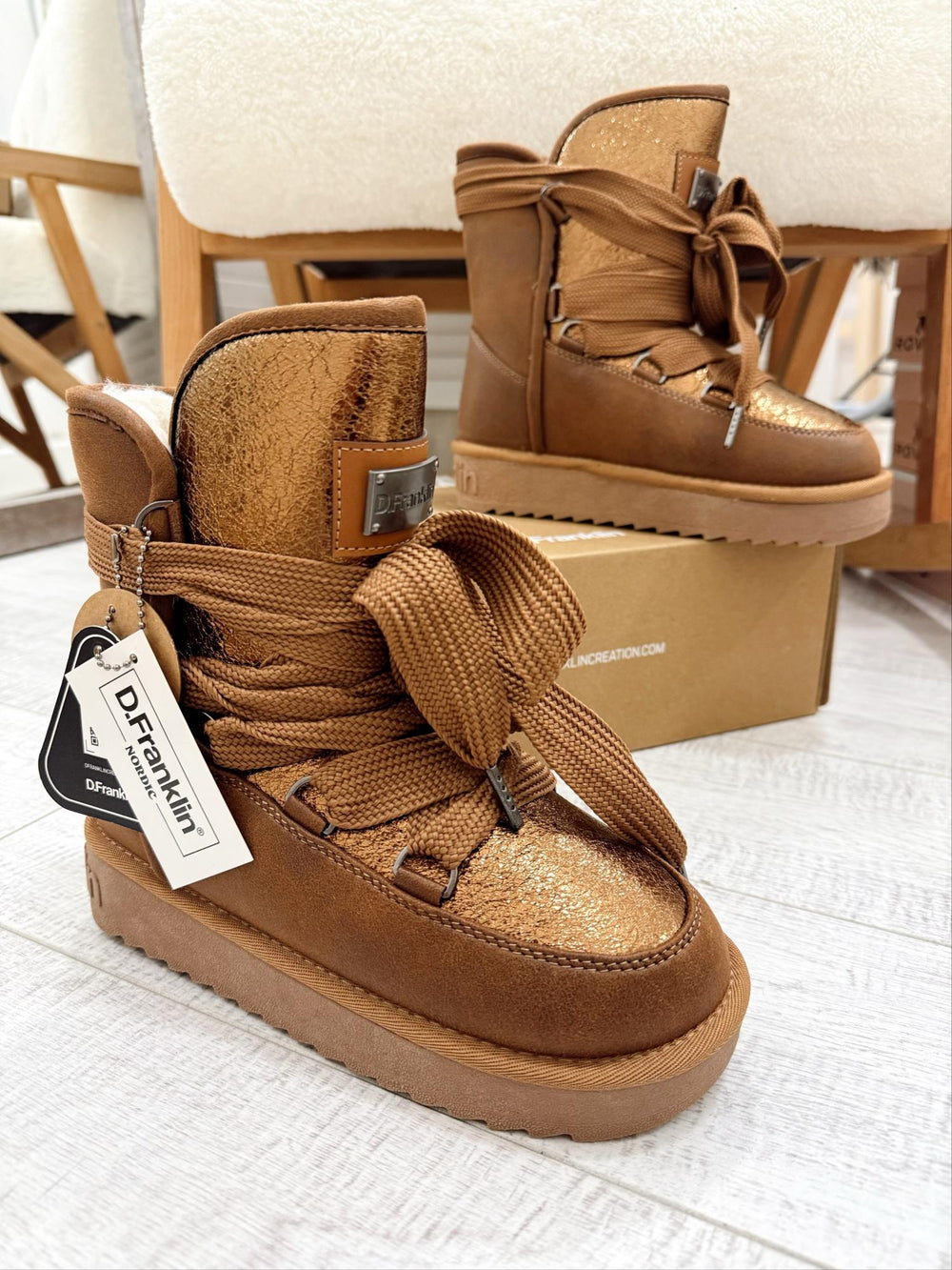 Ženske polučizme F984 - D.FRANKLIN NORDIC SHINY NUT - KAMEL
