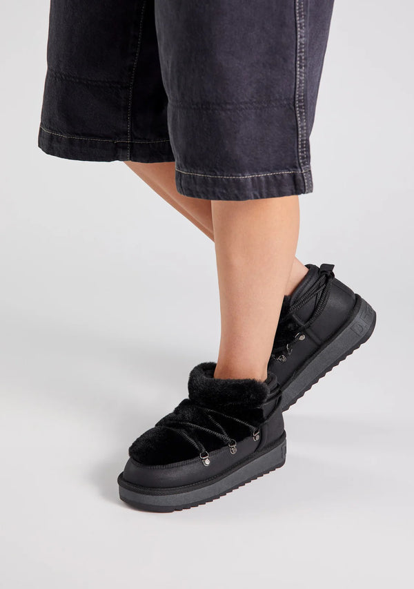 Ženske polučizme F989 - D.FRANKLIN NORDIC FUR - BLACK - CRNA