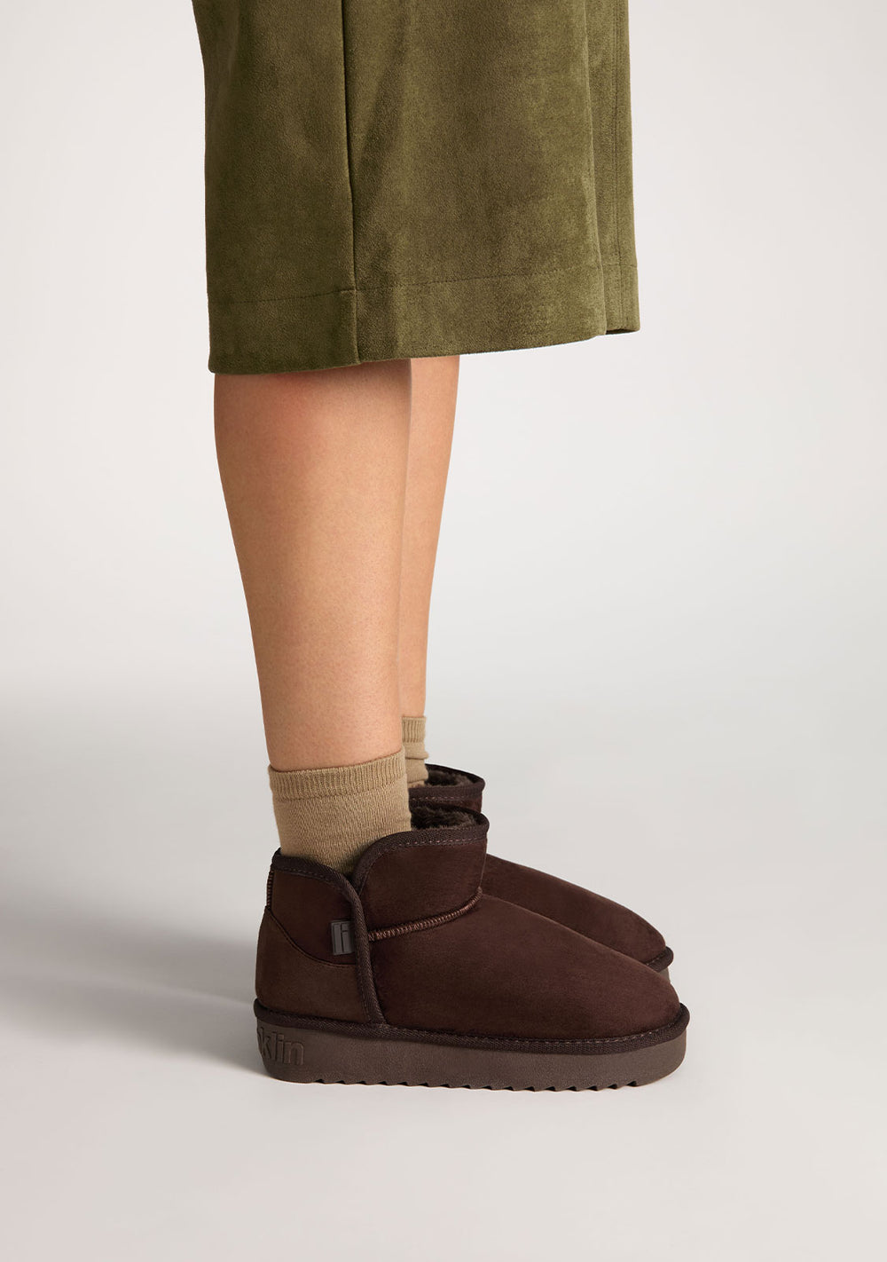 Gležnjače D.Franklin Nordic Low Basic Chocolate G633 - SMEĐA