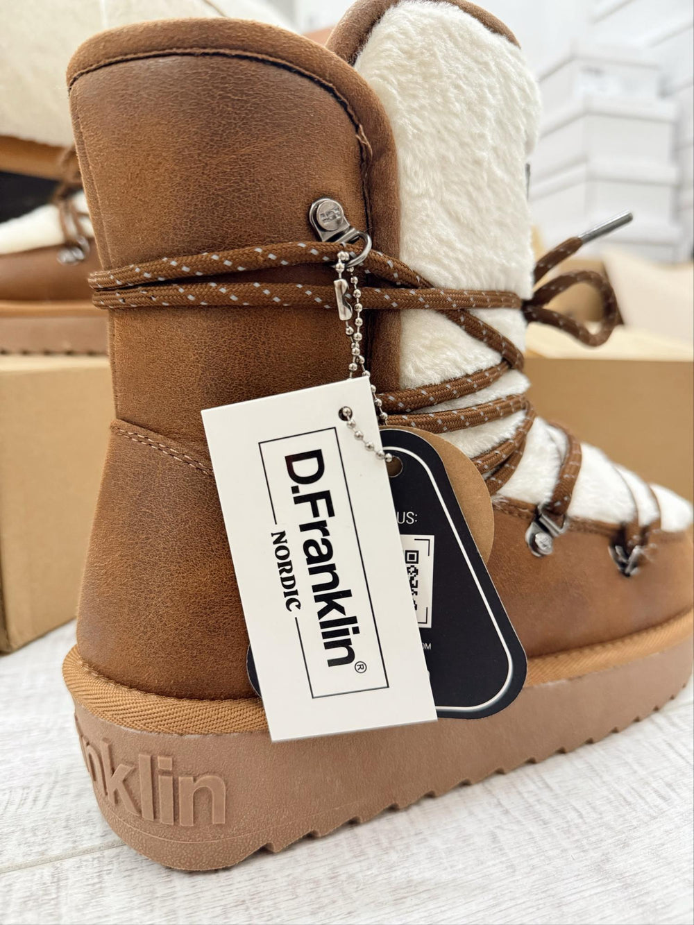 Ženske polučizme F987 - D.FRANKLIN NORDIC TRK FUR CAMEL - KAMEL