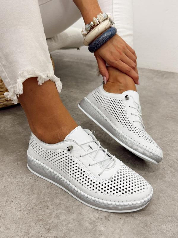 Kožne patike G453 - ATO SHOES - RUPIČASTE - BELA