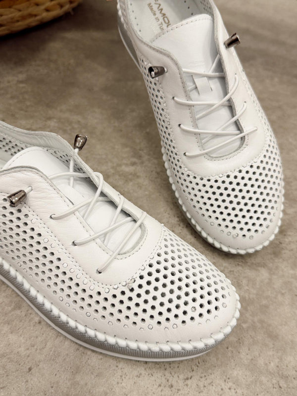 Kožne patike G453 - ATO SHOES - RUPIČASTE - BELA
