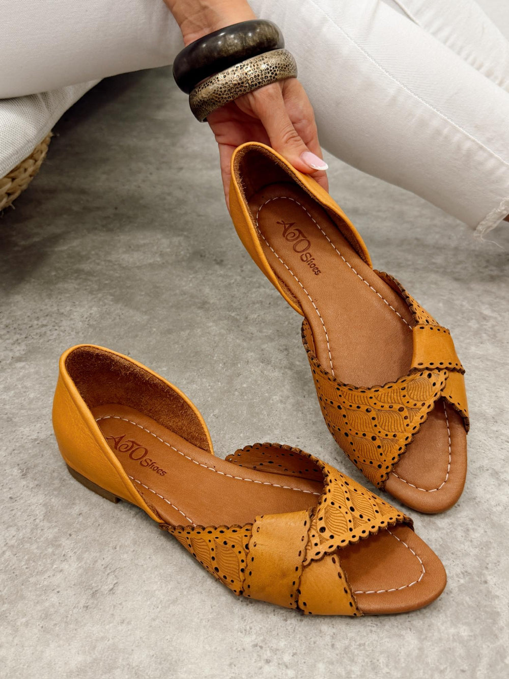 Kožne sandale - baletanke G474  - ATO SHOES - TAMNA OKER
