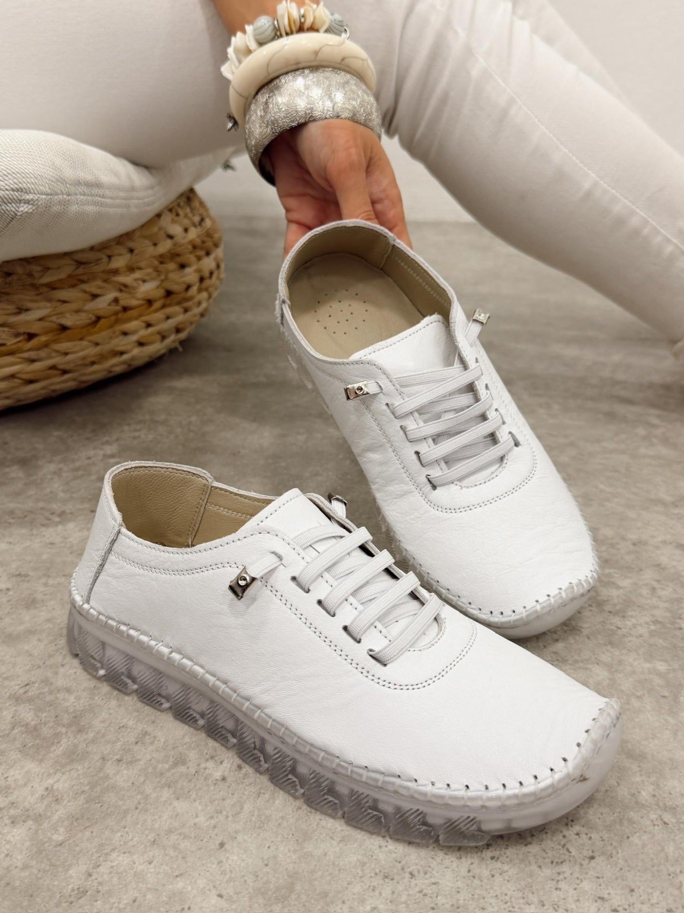 Kožne patike G451 - ATO SHOES - BELA