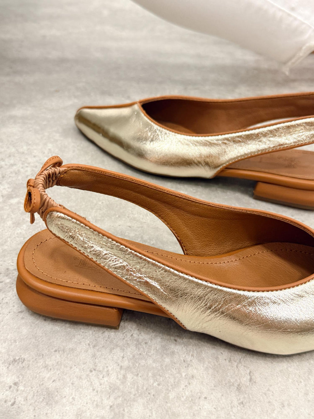 Kožne sandale - baletanke G394 - LB ROVIGO - špic - ZLATNA