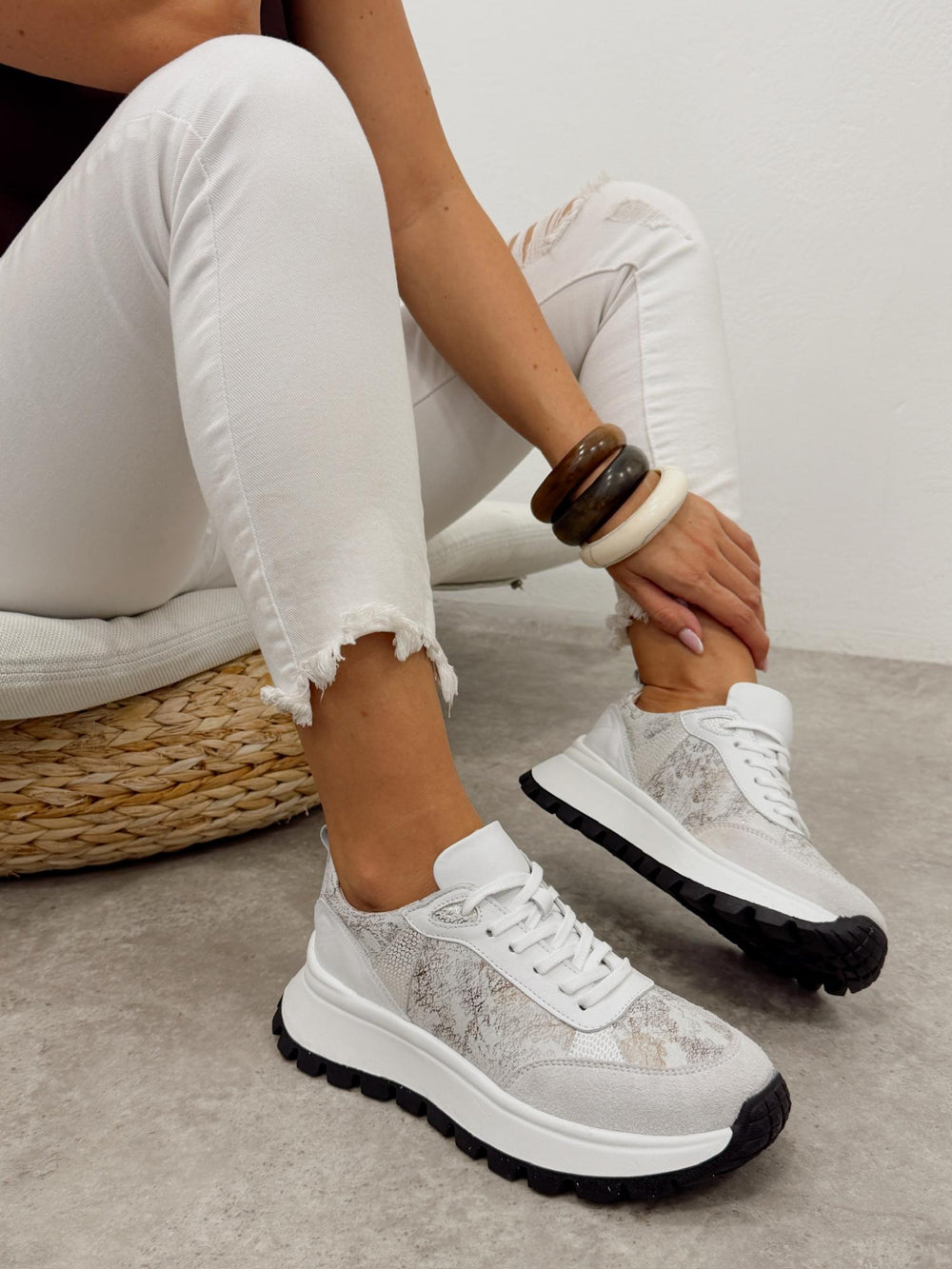 Kožne patike G457 - ATO SHOES - BELA