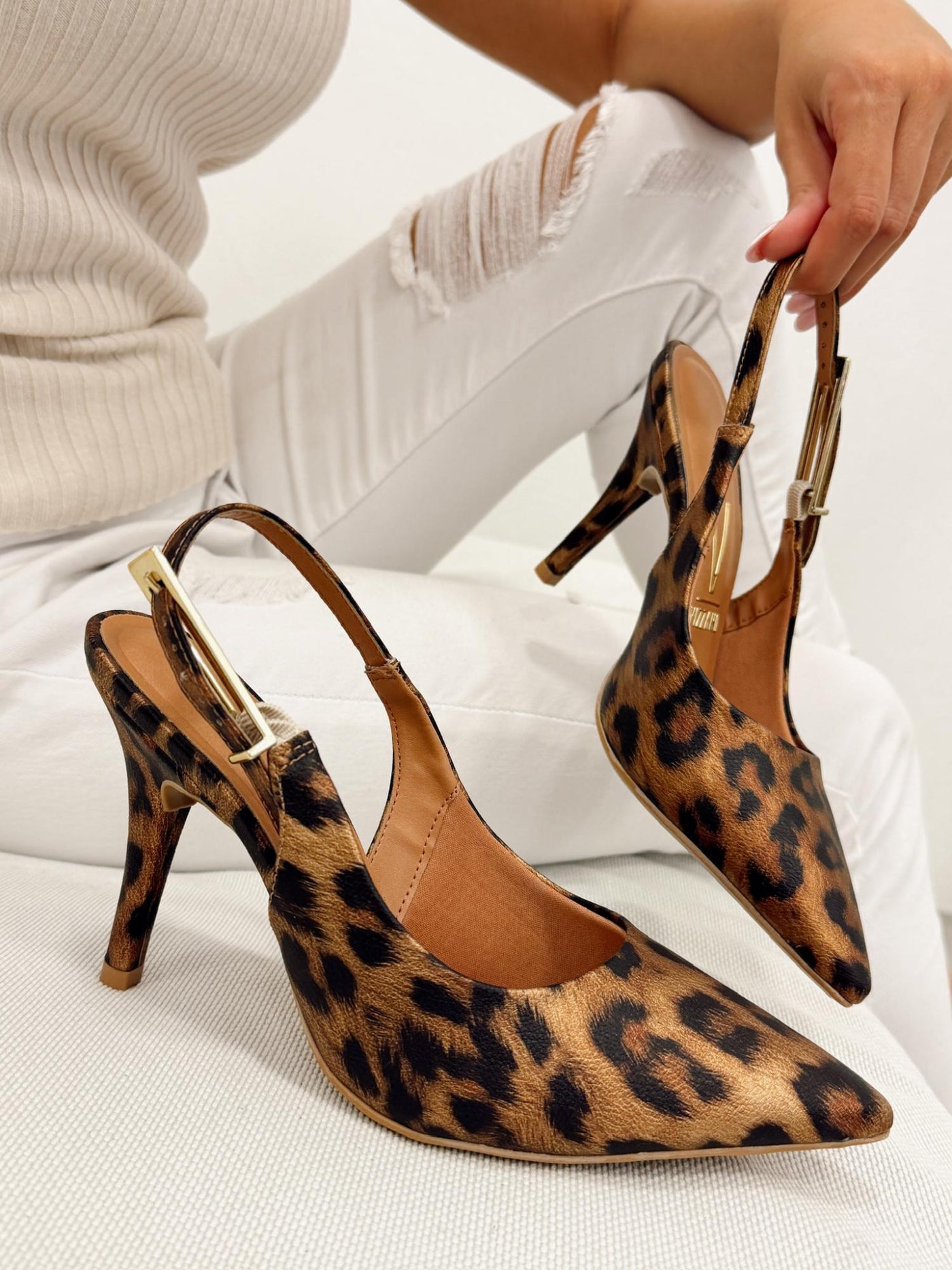 Ženske sandale - štikle G275 - VIZZANO - na tanku štiklu - LEOPARD