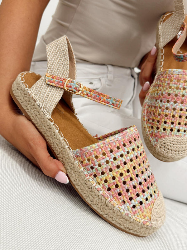 Ženske sandale - espadrile G308 - rupičaste - VIŠEBOJNE