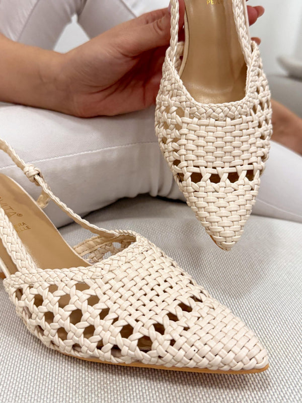 Ženske sandale - štikle G028 - rupičaste - na tanku štiklu - BEŽ