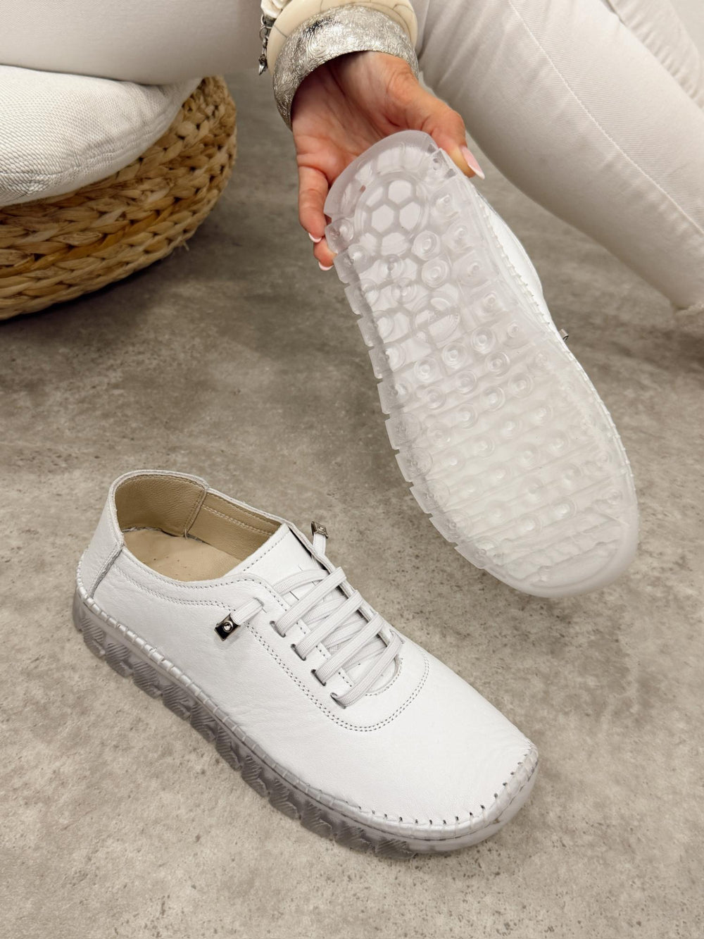 Kožne patike G451 - ATO SHOES - BELA