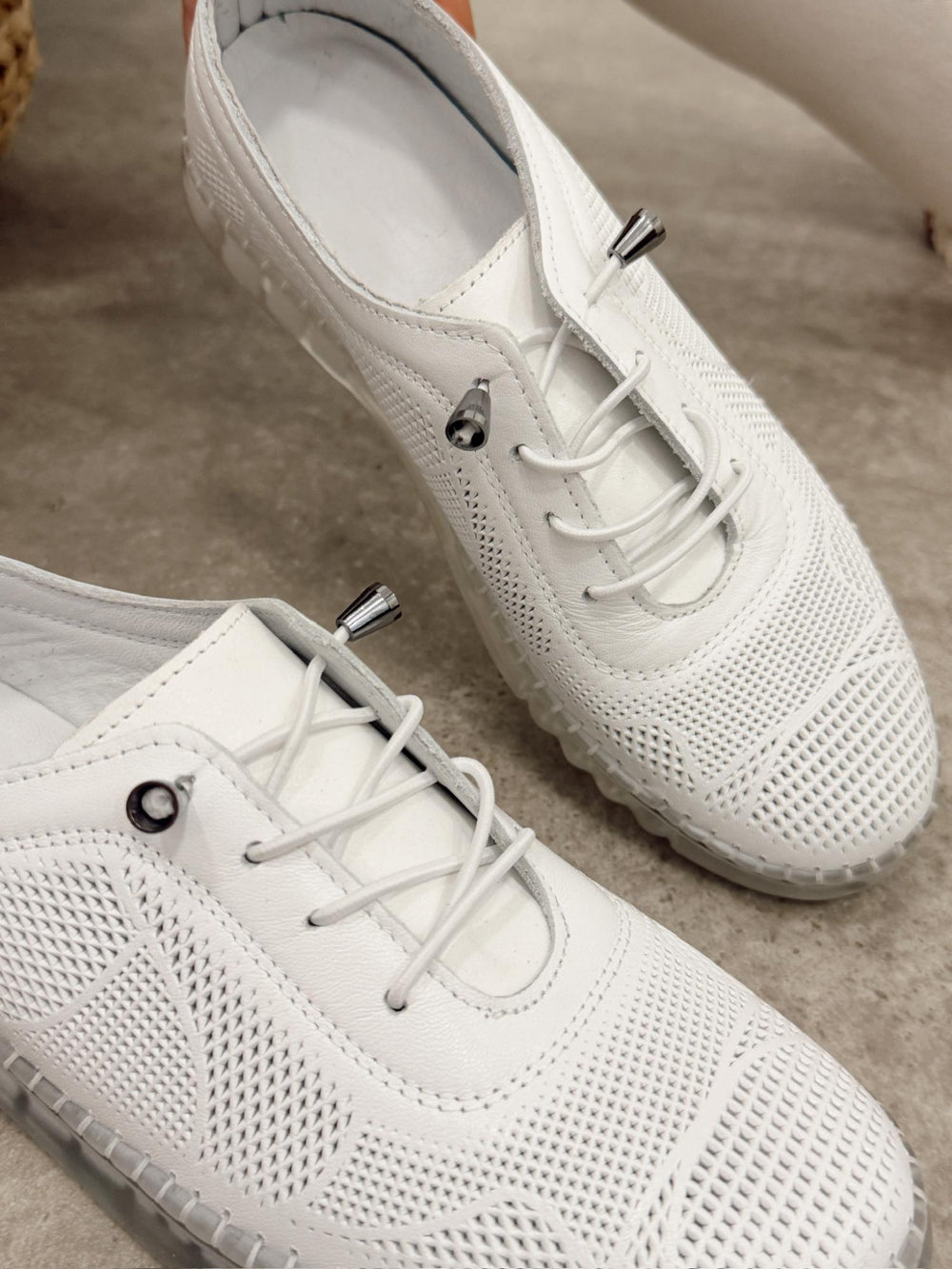 Kožne patike G452 - ATO SHOES - BELA