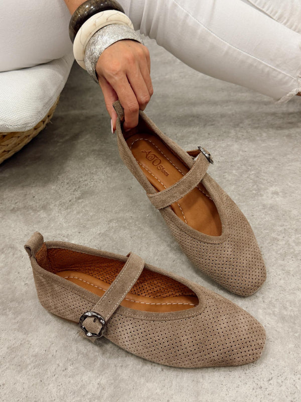 Kožne cipele - baletanke G467 - ATO SHOES - rupičaste - TAMNO BEŽ