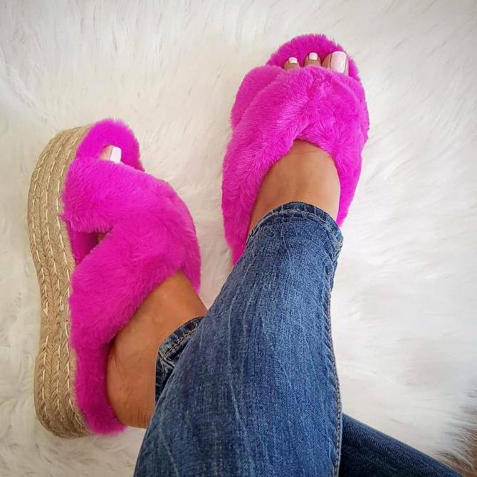 PAPUČE SA KRZNOM I ĐONOM OD JUTE - PINK