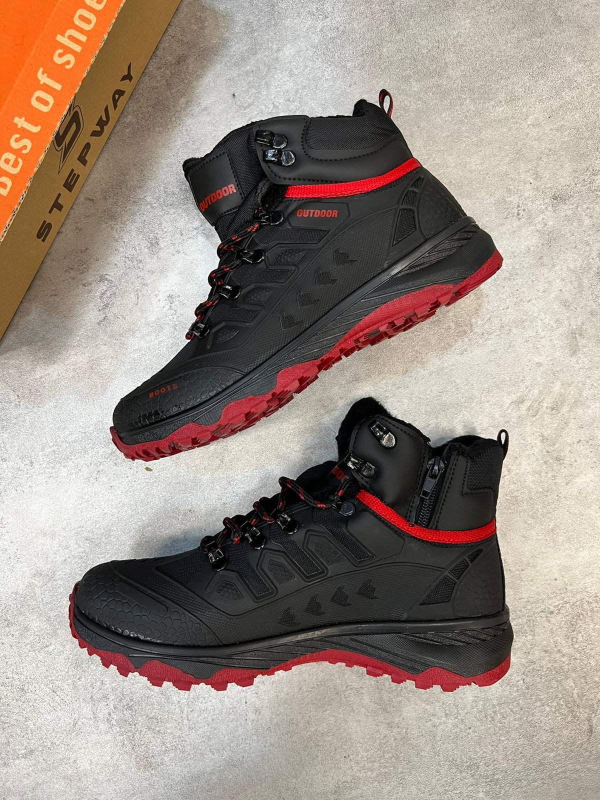 OUTDOOR I TREKKING OBUĆA D551 - CRNA