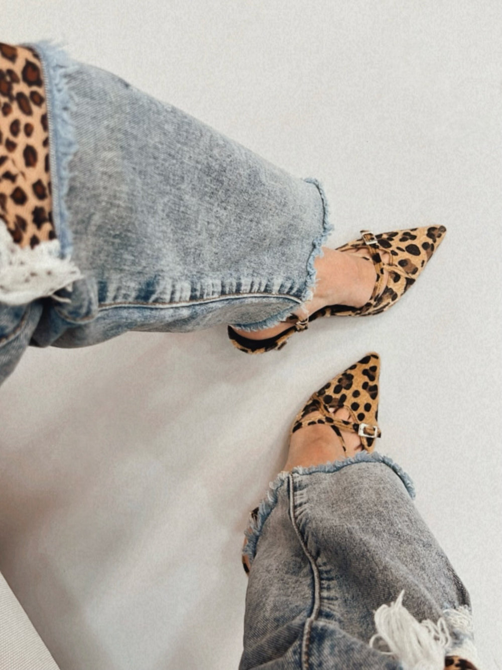 Ženske sandale E275 - ŠPIC - CRNA - BEŽ - LEOPARD