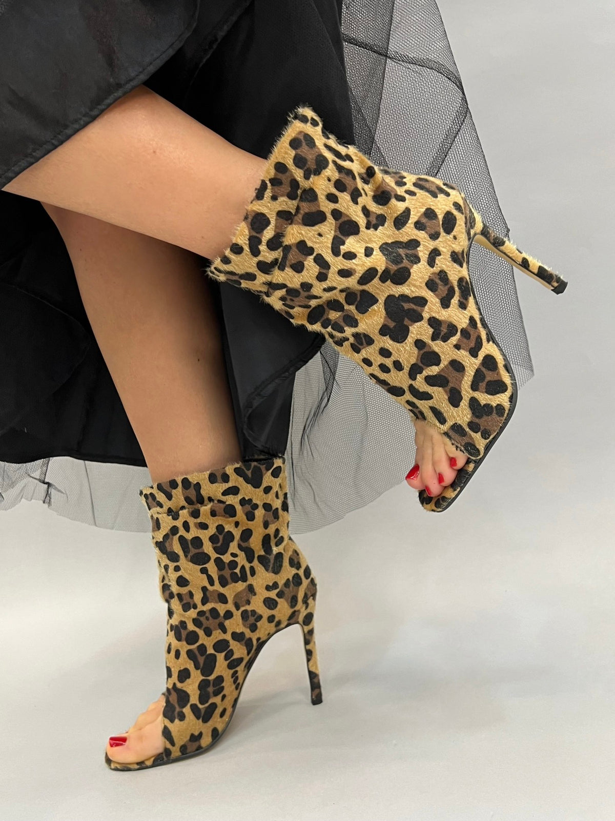 Letnje čizme E299 - SA OTVORENIM PRSTIMA - CRNA - BEŽ - LEOPARD
