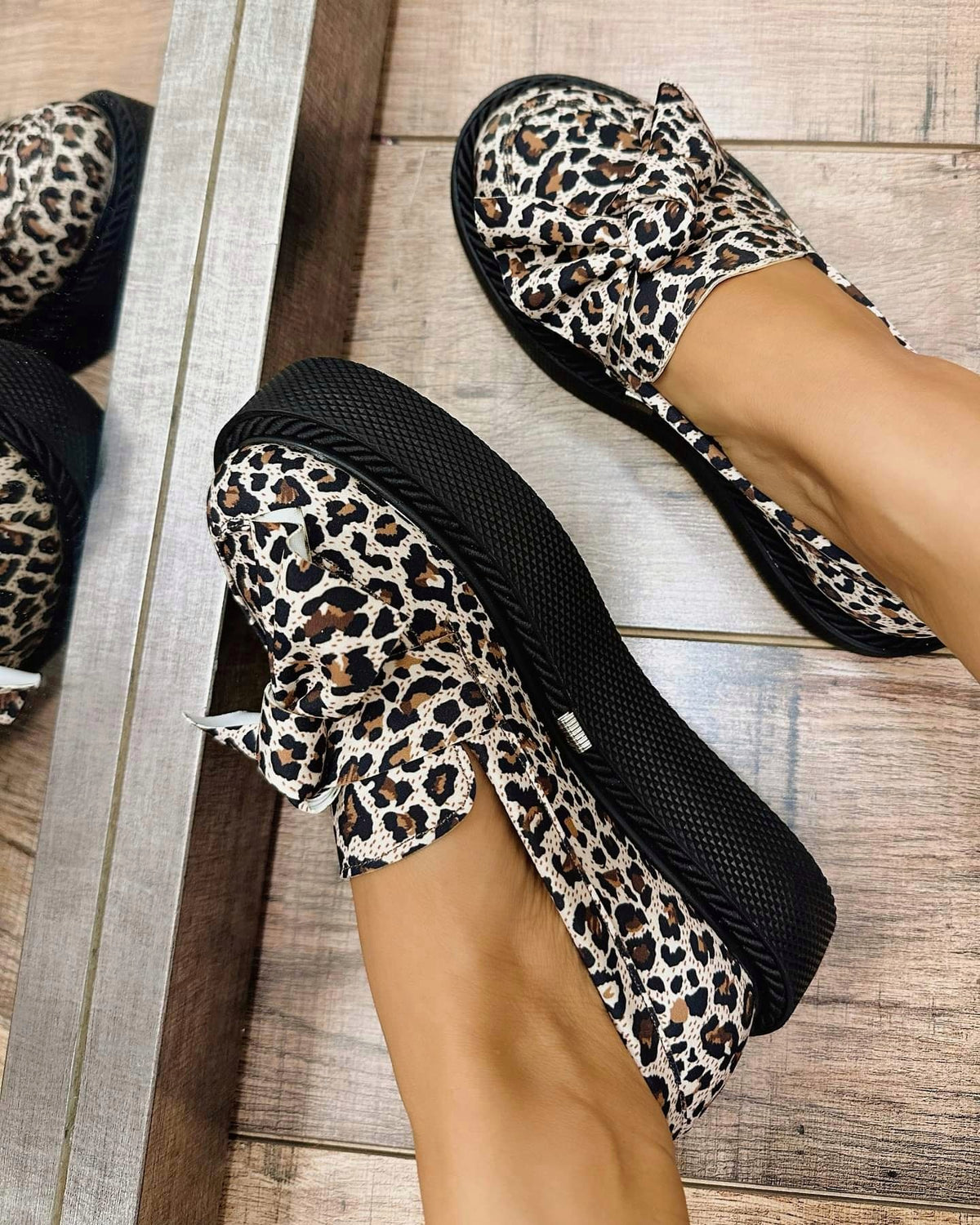 Ženske ravne cipele E483 - SA MAŠNOM - LEOPARD