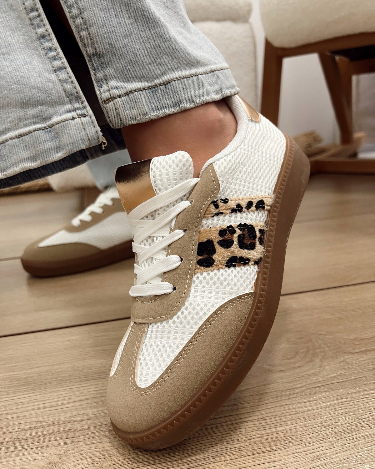 Ženske patike E835 - LEOPARD - BELA - BEŽ