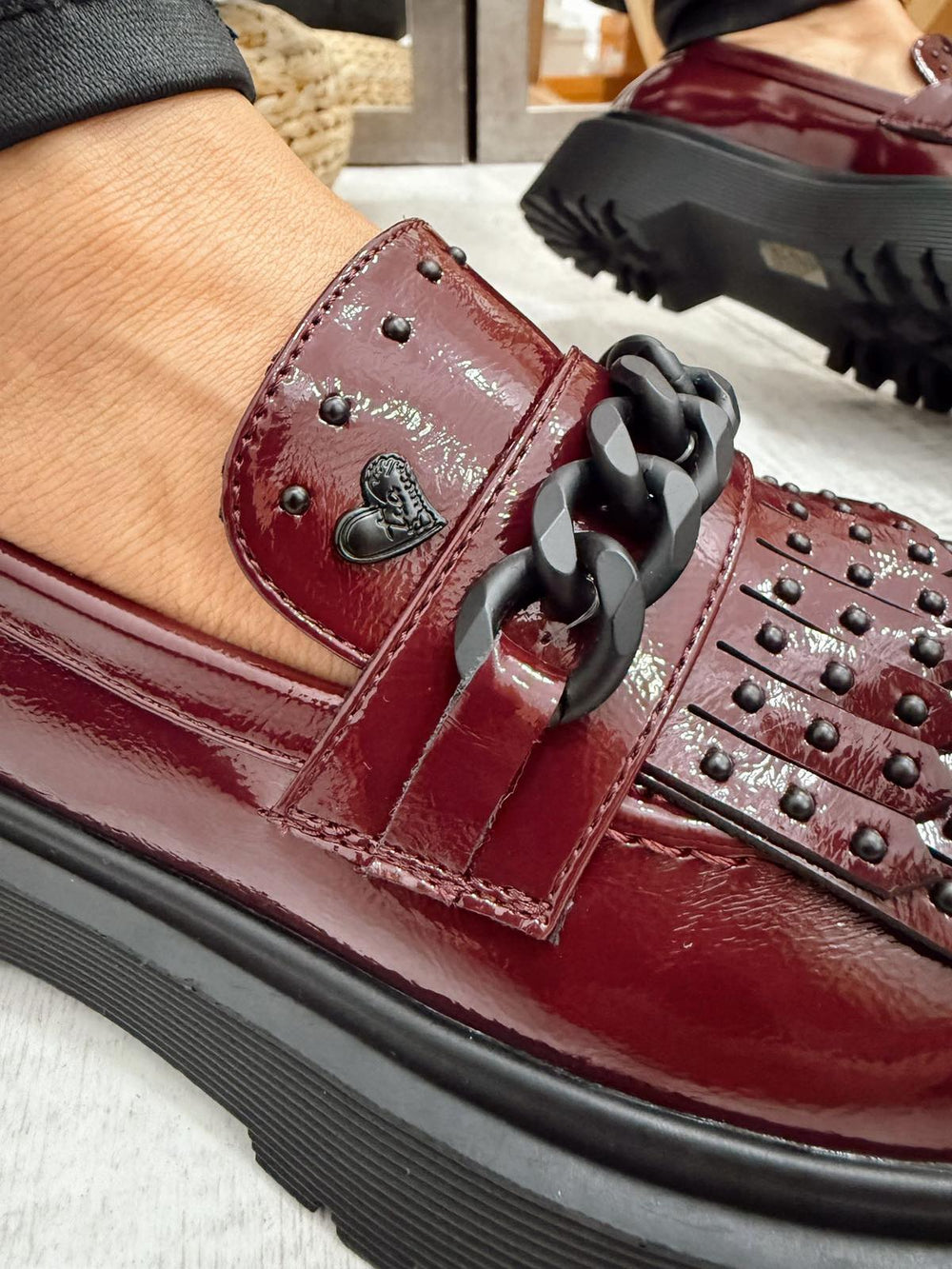 Ženske cipele F485 - BORDO