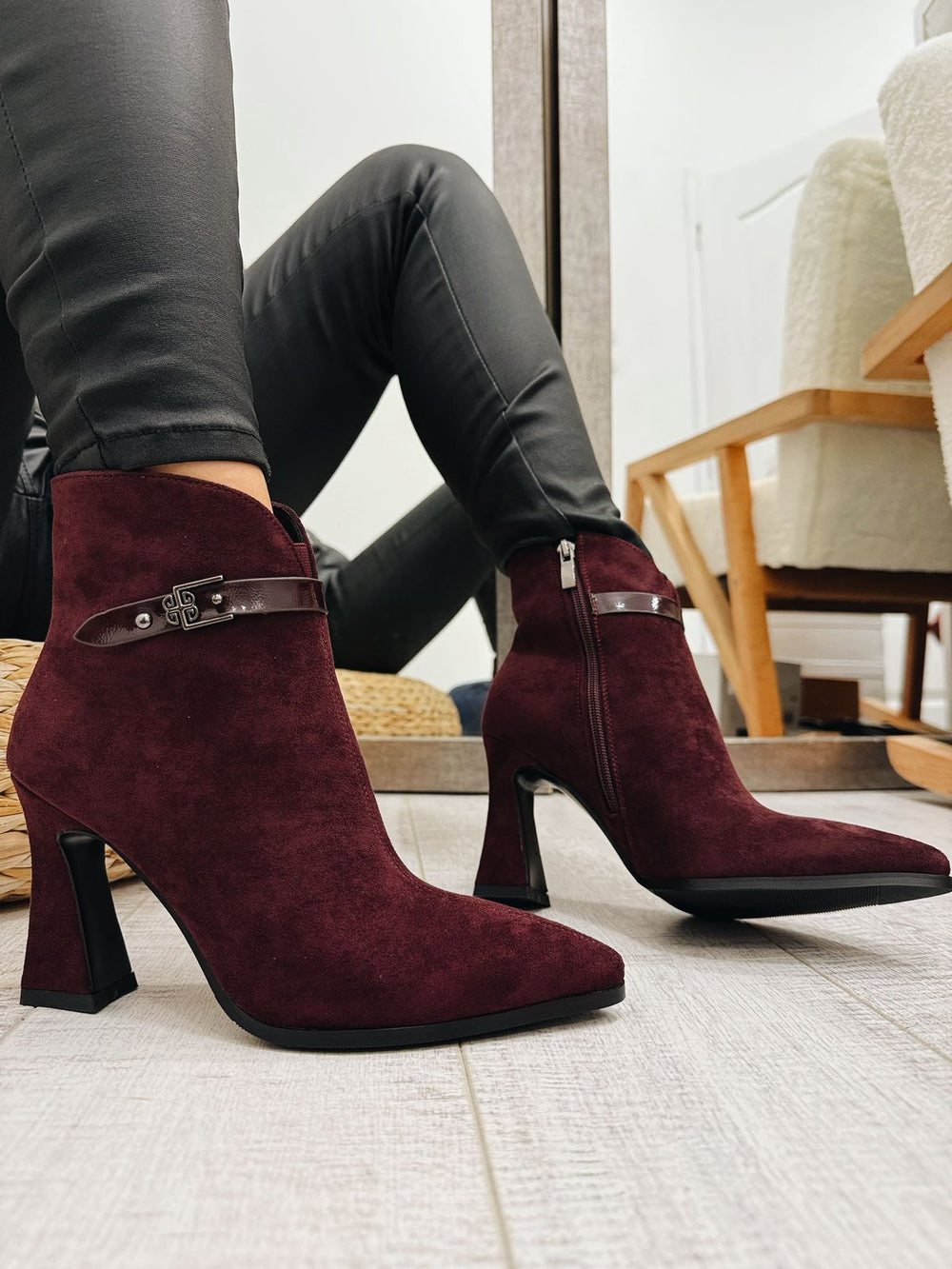 Ženske polučizme F504 - BORDO
