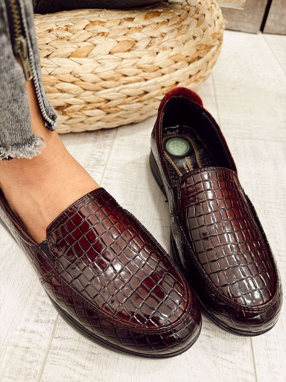 Ženske cipele F567 - LONDON & LONDON - KROKO - BORDO