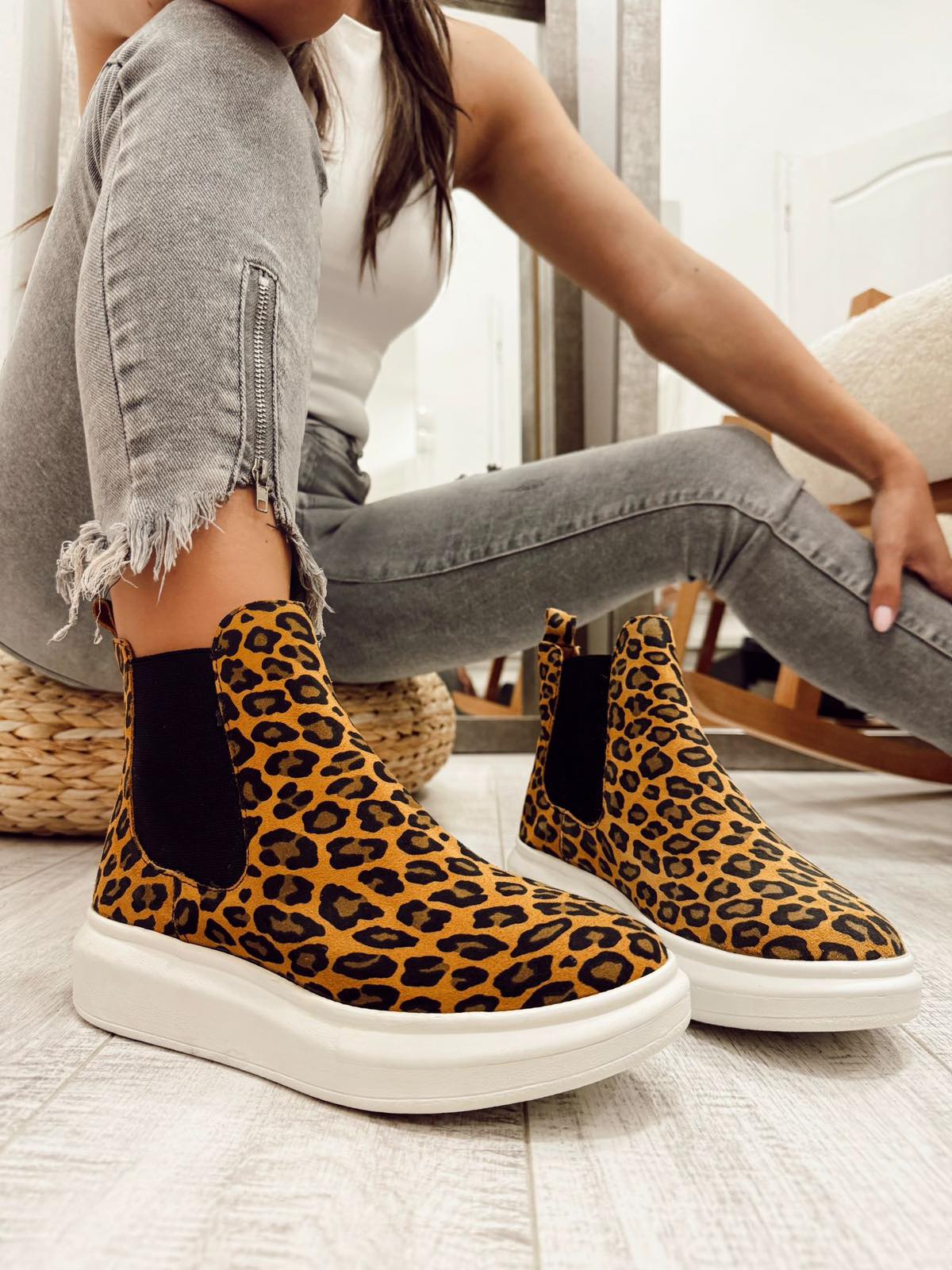 Kožne polučizme F624 - LEOPARD - OKER