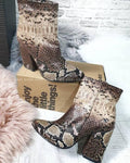 SNAKE PRINT POLUČIZME NA DEBLJU ŠTIKLU - SMEĐE