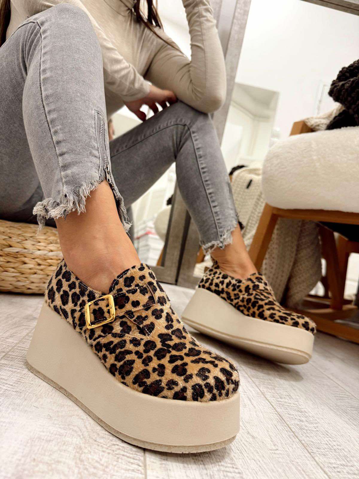 Ženske cipele F724 - NA PLATFORMU - LEOPARD