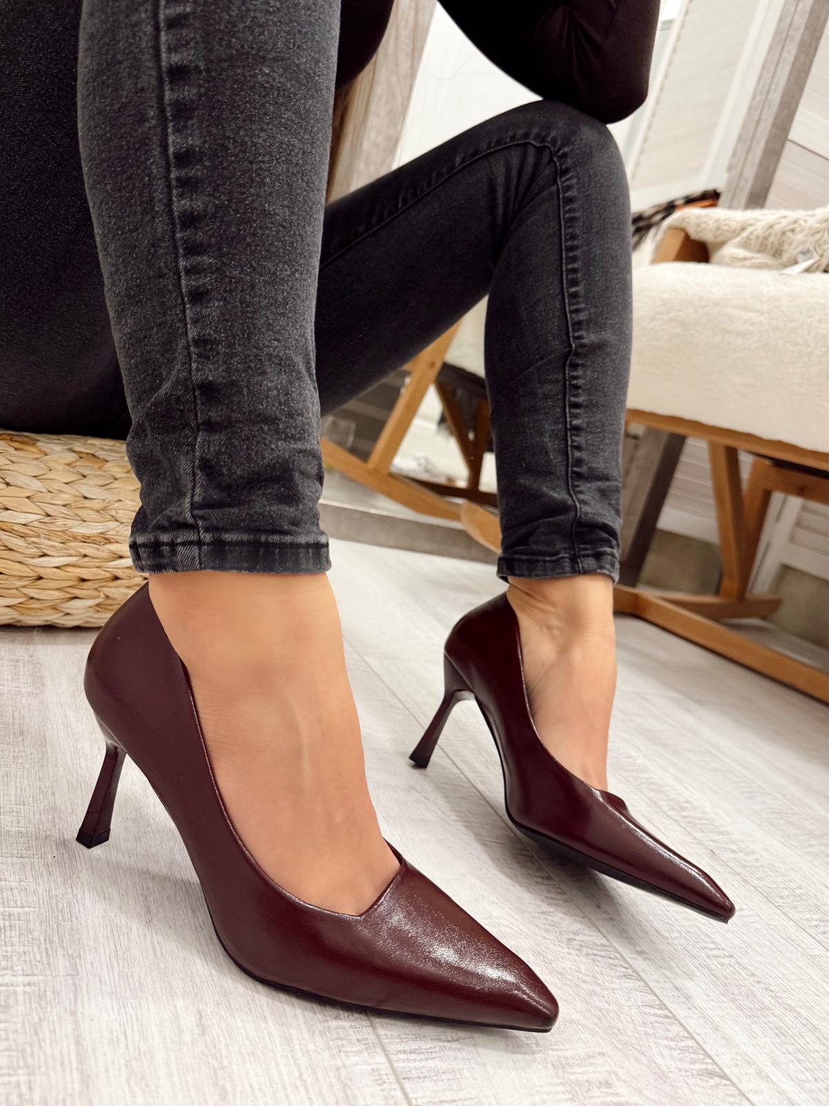 Štikle F924 - BORDO