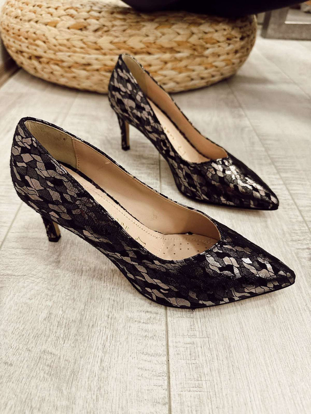 Kožne štikle F951 - BELEZZA SCARPE - CRNA - BRONZANA
