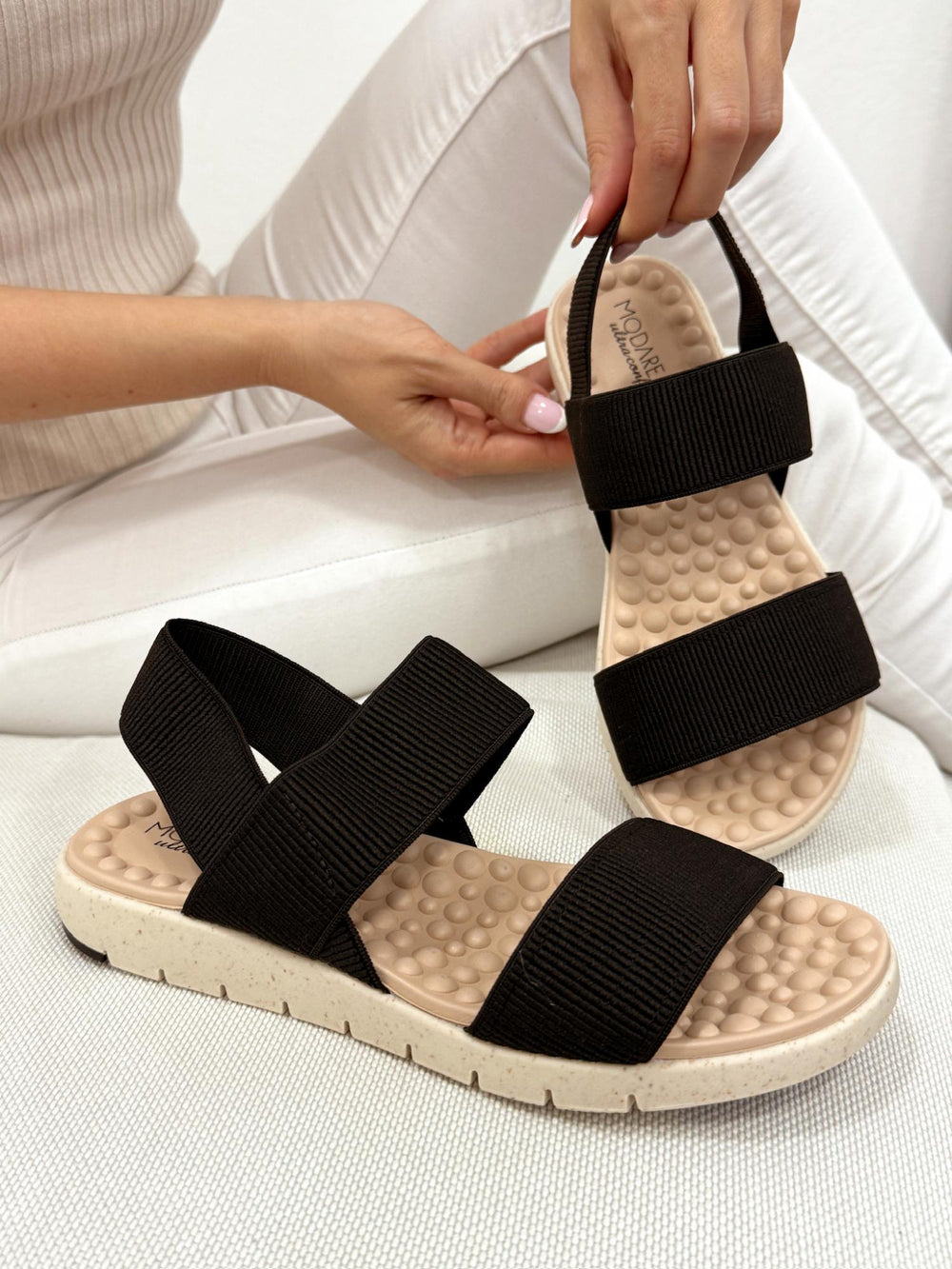 Ženske ravne sandale G062 - MODARE Ultra Comfort - elastične - CRNA