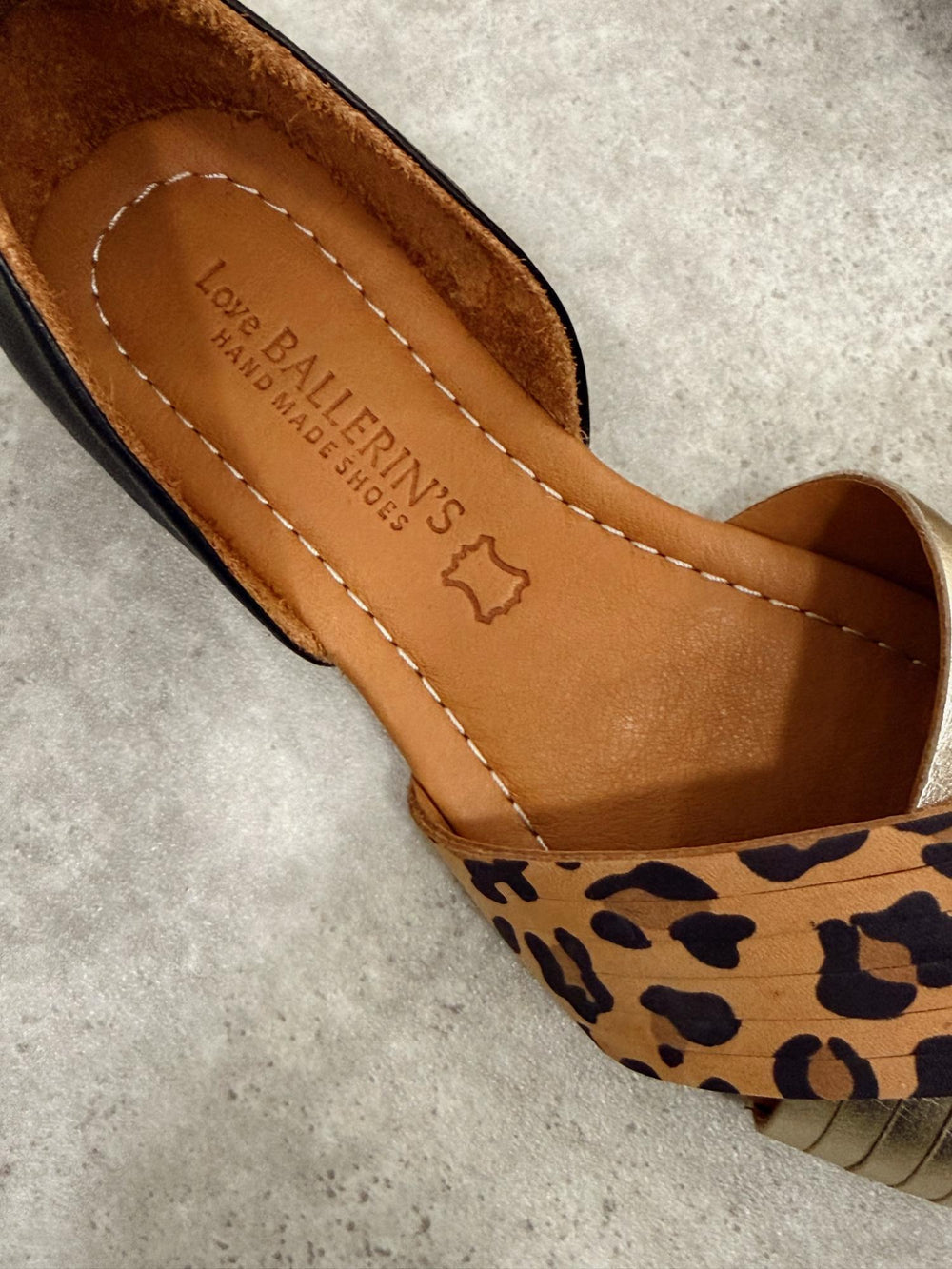 Kožne ravne sandale - baletanke G198 - LOVE BALLERIN'S - LEOPARD - CRNA