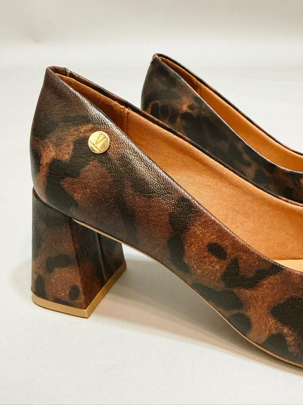 Štikle G542 - VIZZANO - na deblju štiklu - LEOPARD