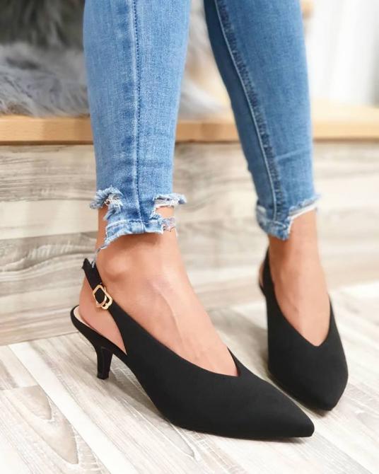 ŠPIC SANDALE SA TANKOM ŠTIKLOM - CRNE
