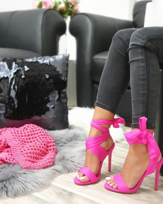 SANDALE SA MARAMOM NA TANKU ŠTIKLU - PINK